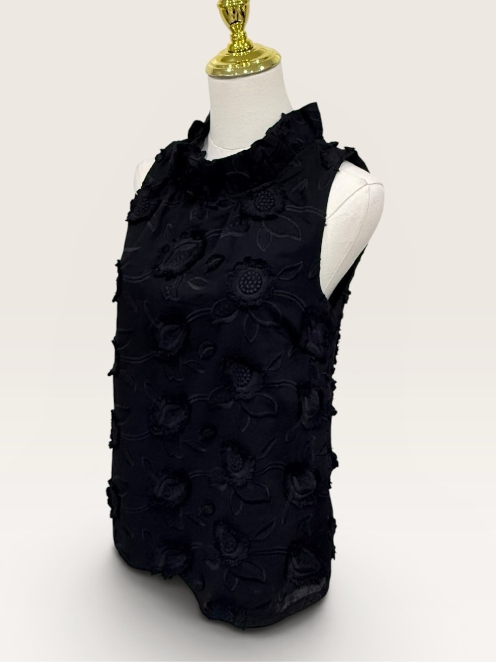 Abbey Glass Large Barbara Black Ruffle Neck Top 3D Floral Cotton NWT $145 - Picture 12 of 14